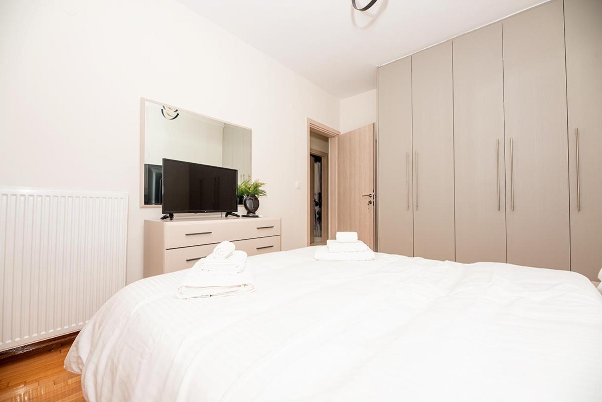 Central Luxury Apartment Thessaloniki Exterior photo